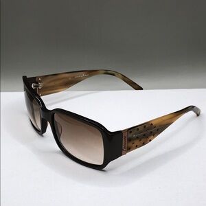 Guess by Marciano Sunglasses - GM608 square bejeweled gradient lens black brown.
